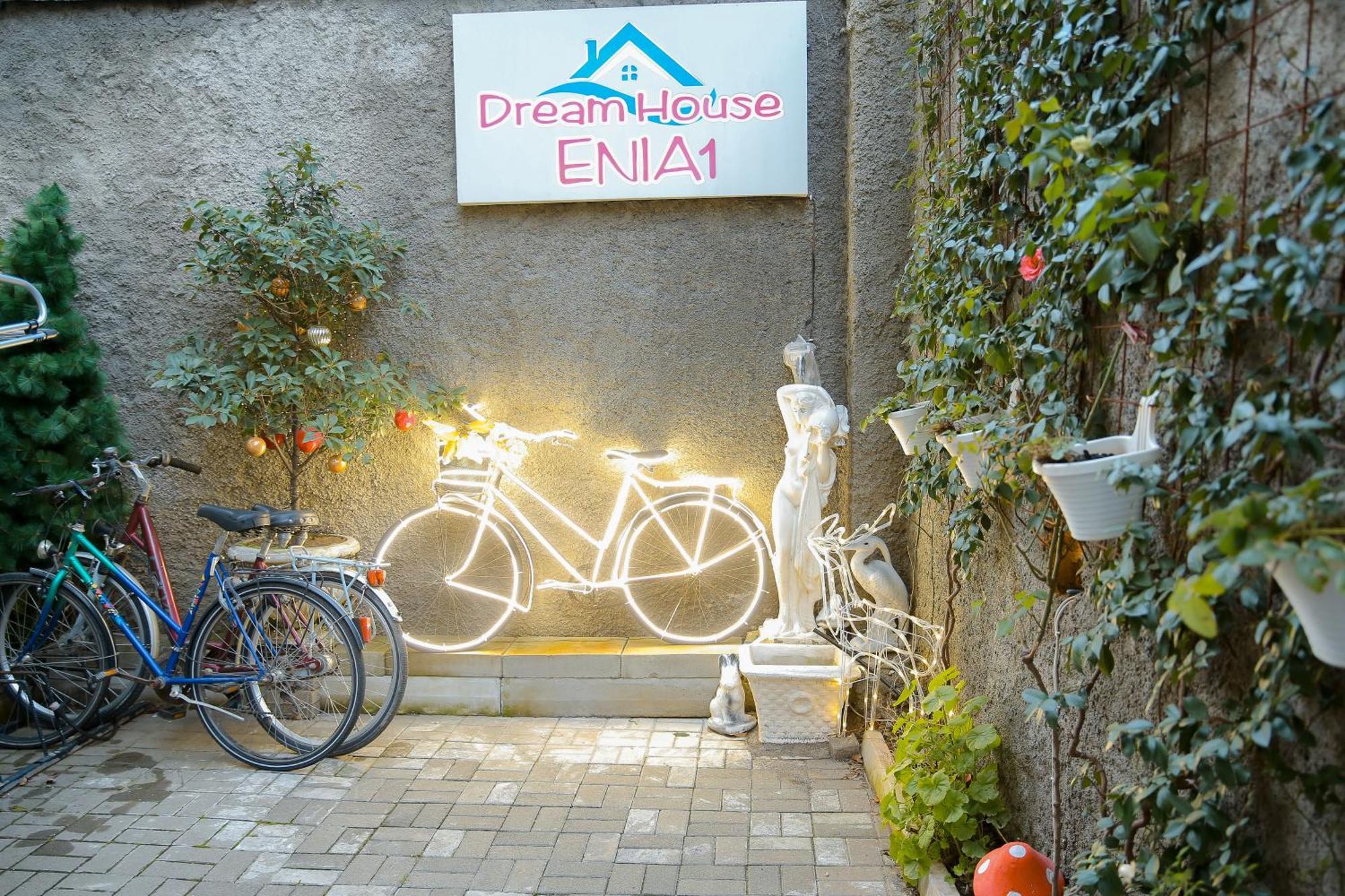 Appartement Dream House Enia 1 à Shkodër Extérieur photo
